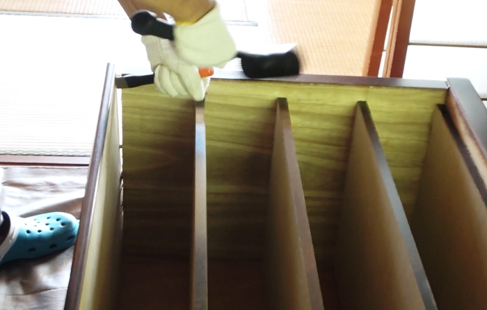 洋服タンスをラクに解体する道具 方法 ノコギリは不要 田舎暮らし3 0 ブログ